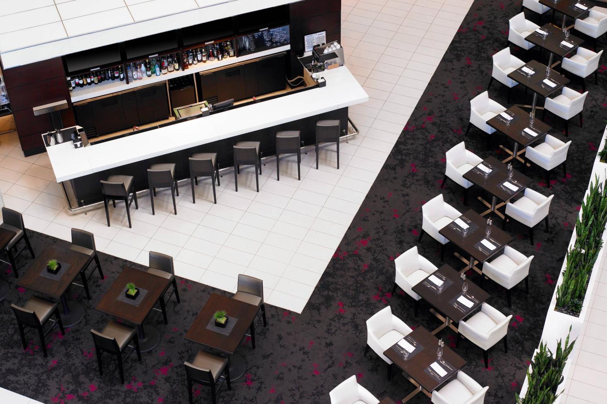 Le Meridien Dallas By The Galleria Екстериор снимка